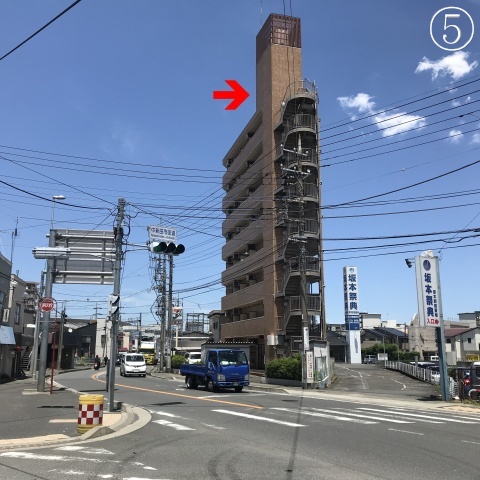 世古法律事務所入居建物の全体像